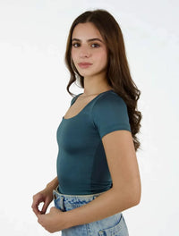 Blusa Manga Corta con Escote Cuadrado - The Couture - Molgoa