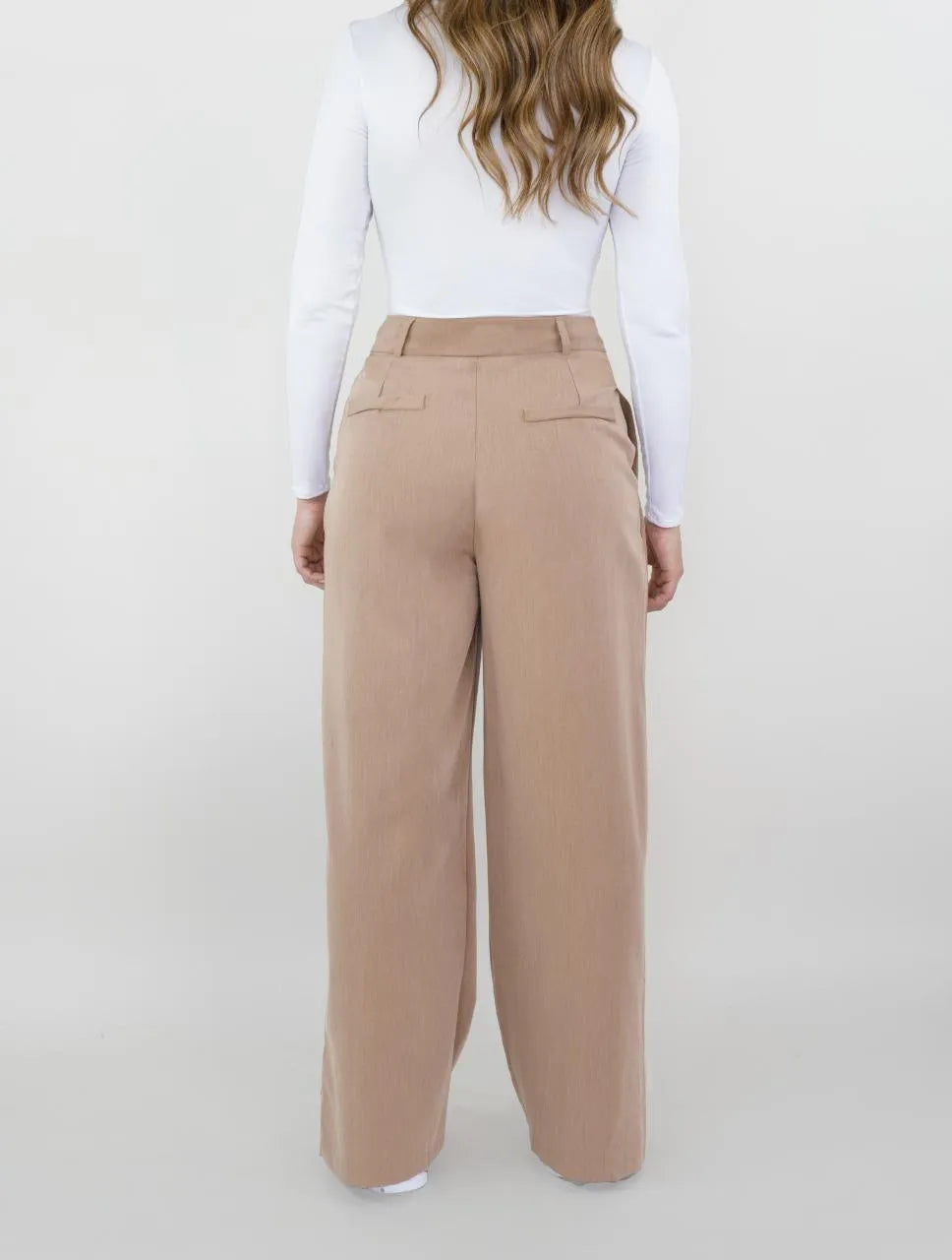 Pantalón para Mujer Camel Tipo Palazzo Tiro Alto  - The Wide Camel