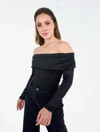 Blusa Para Mujer Negro Manga Larga Cuello Bandeja - The Stellar Negro - Molgoa