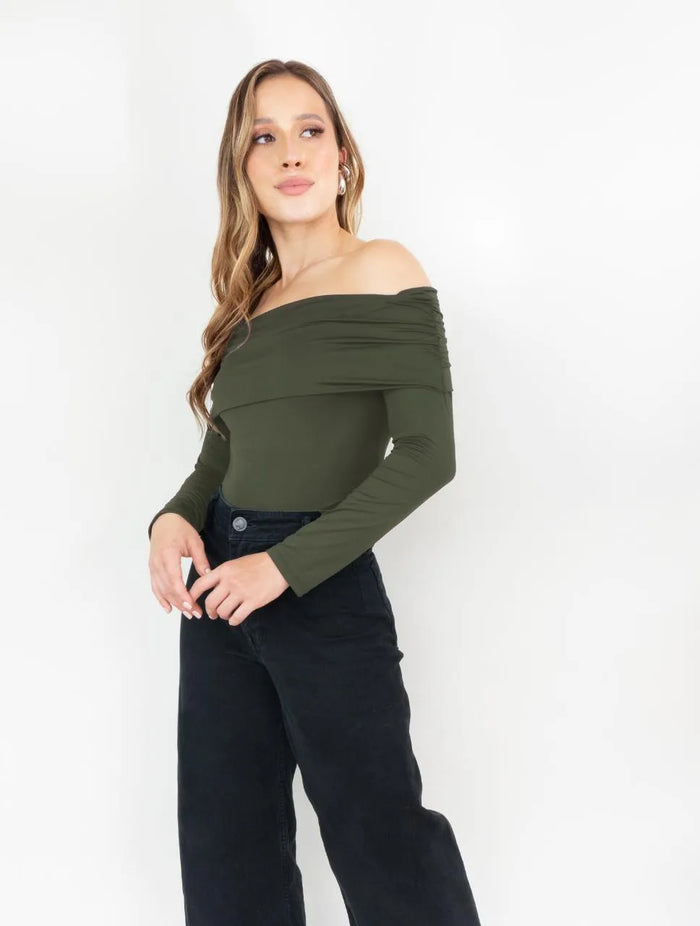 Blusa Para Mujer Verde Militar Manga Larga Cuello Bandeja - The Stellar Verde Militar - Molgoa