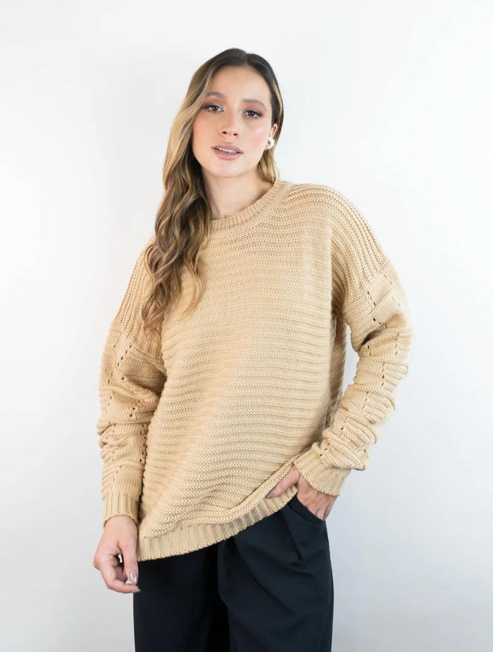 Suéter Cuello Redondo Con Detalle En Mangas - Elena Camel