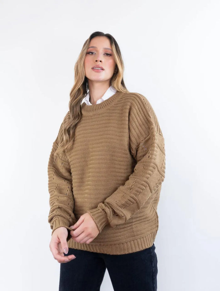 Suéter Cuello Redondo Con Detalle En Mangas - Elena Cocoa