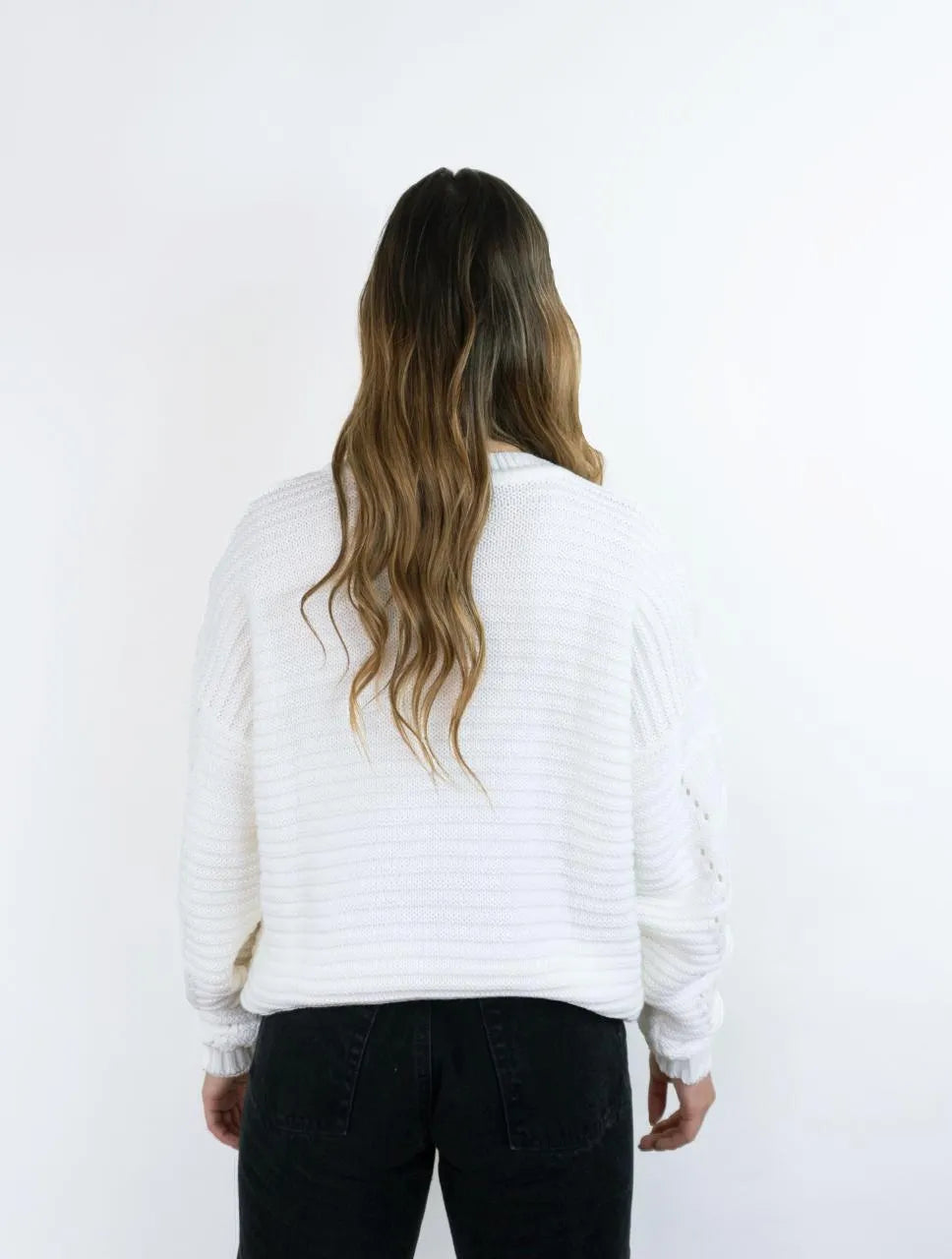 Suéter Cuello Redondo Con Detalle En Mangas - Elena Marfil