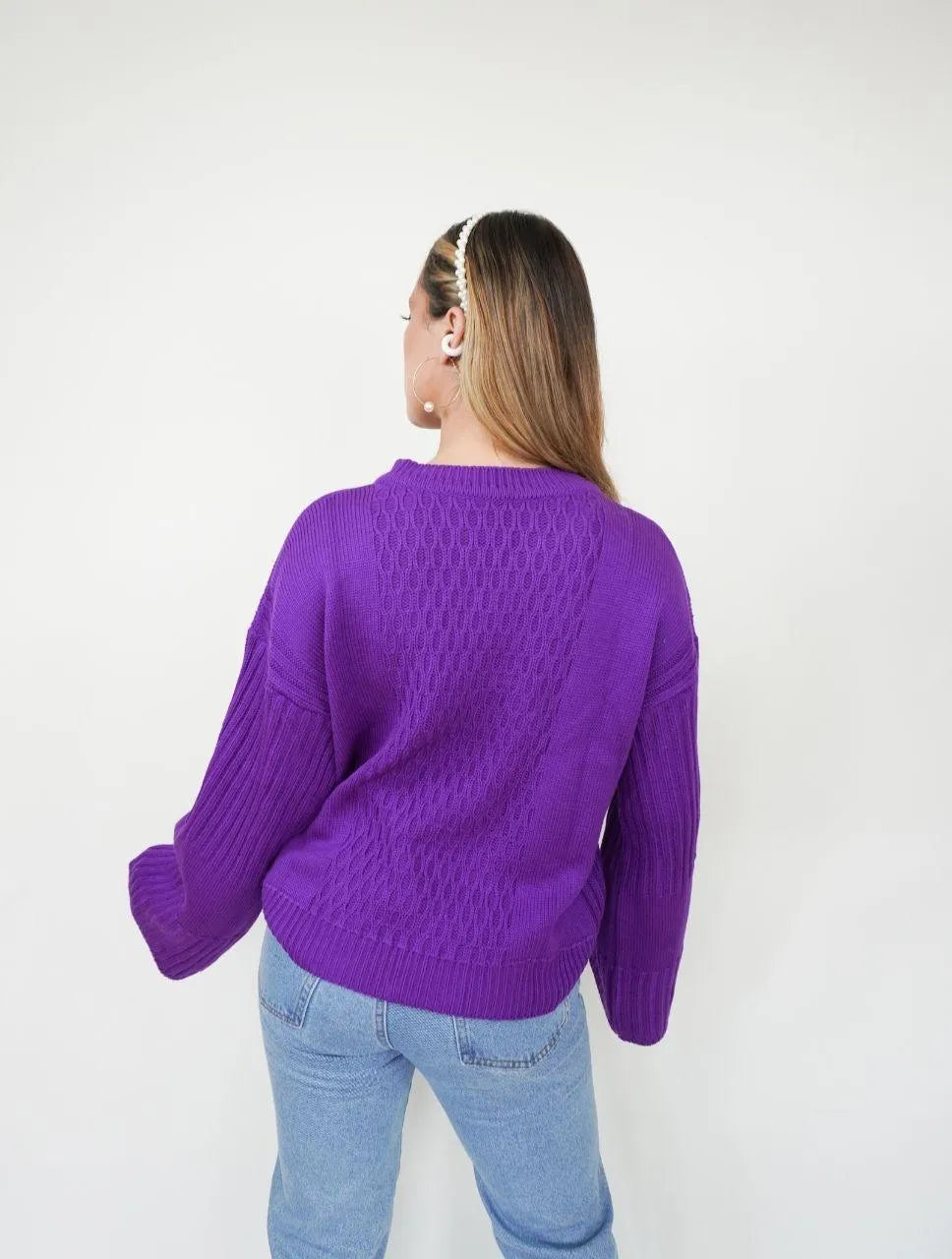 Suéter Cuello Redondo - Lola Morado