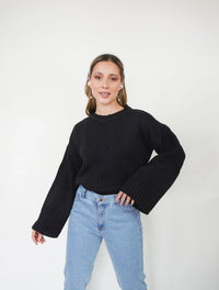 Suéter Cuello Redondo - Lola Negro