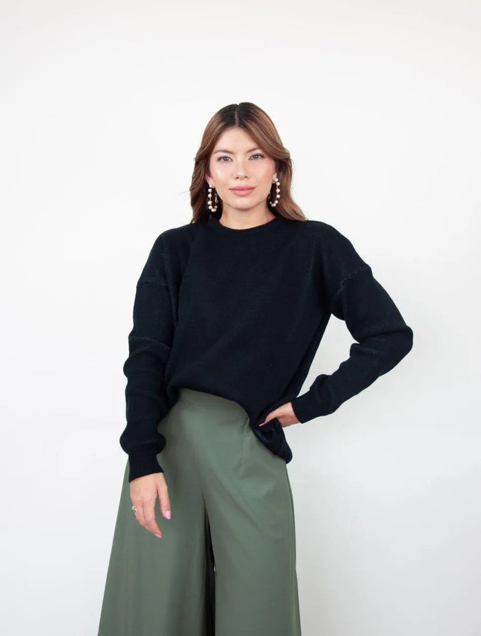 Suéter Cuello Redondo Tipo Hoodie - Martina Negro