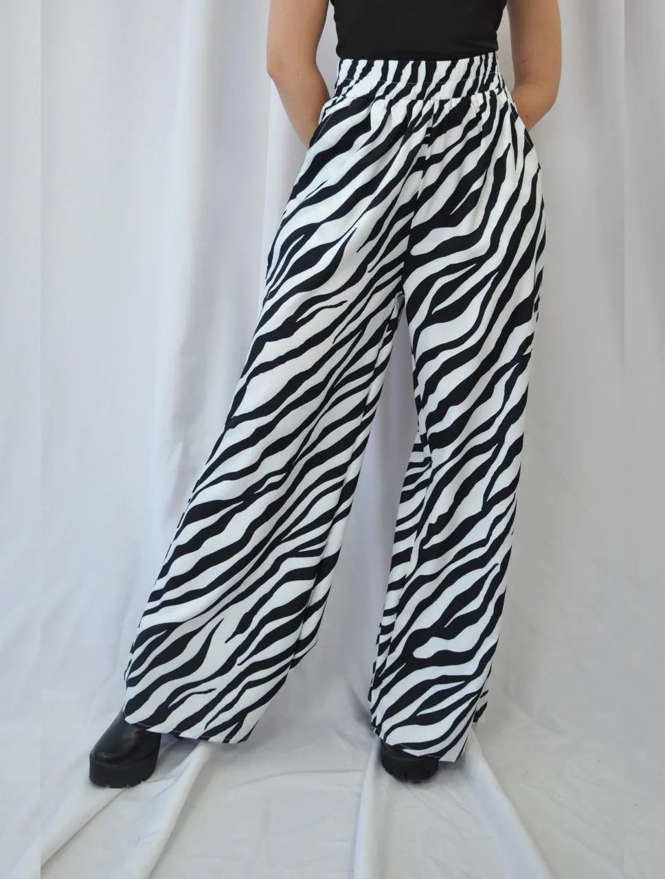 Pantalón Palazzo Tiro Alto - Yakarta Negro