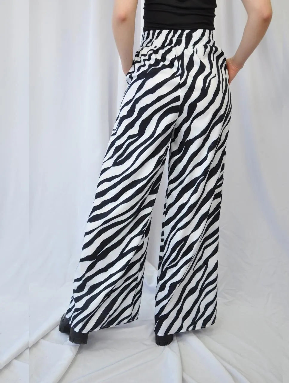 Pantalón Palazzo Tiro Alto - Yakarta Negro