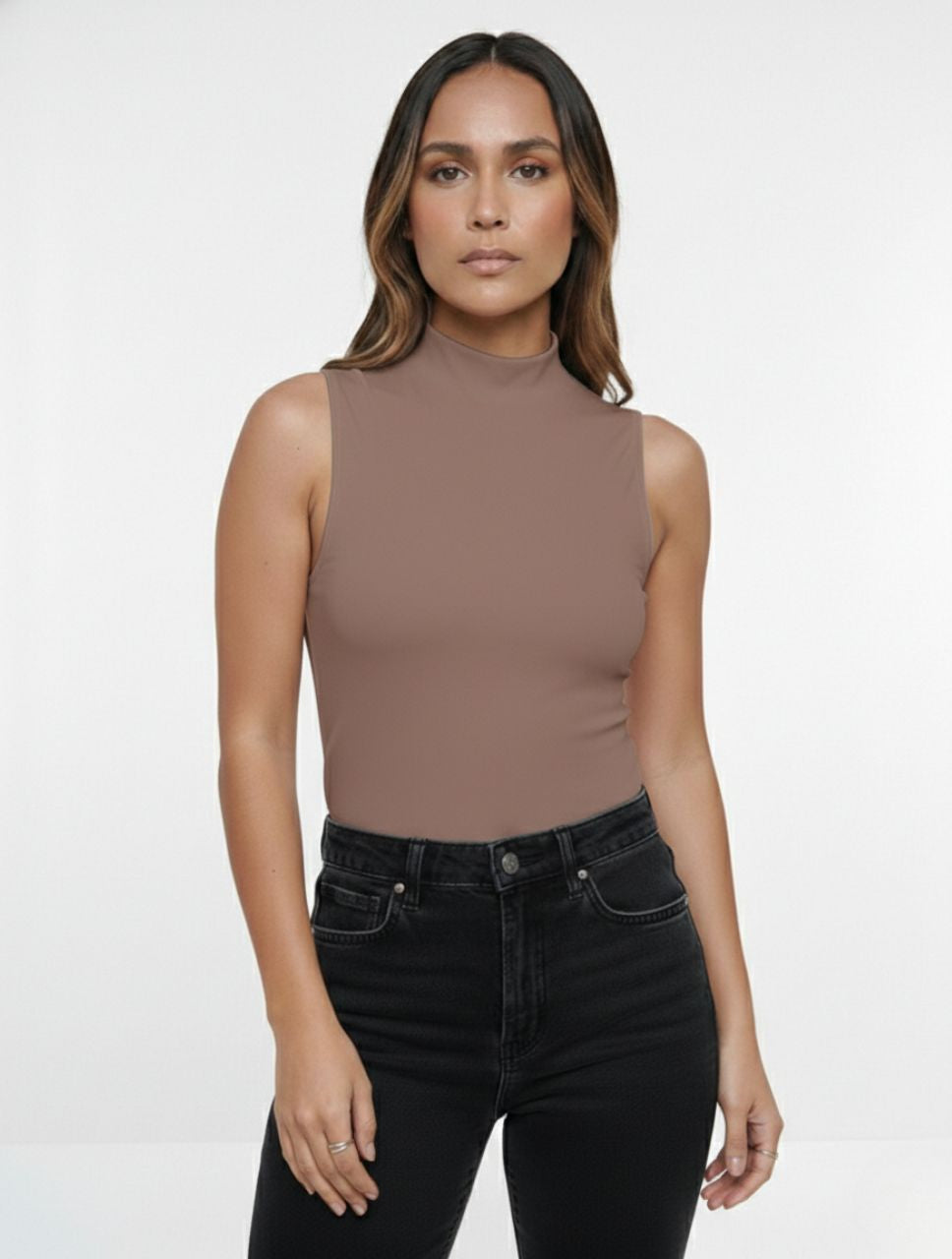 Body Box Para Mujer Cuello Medio The Midnight Premium Modelo