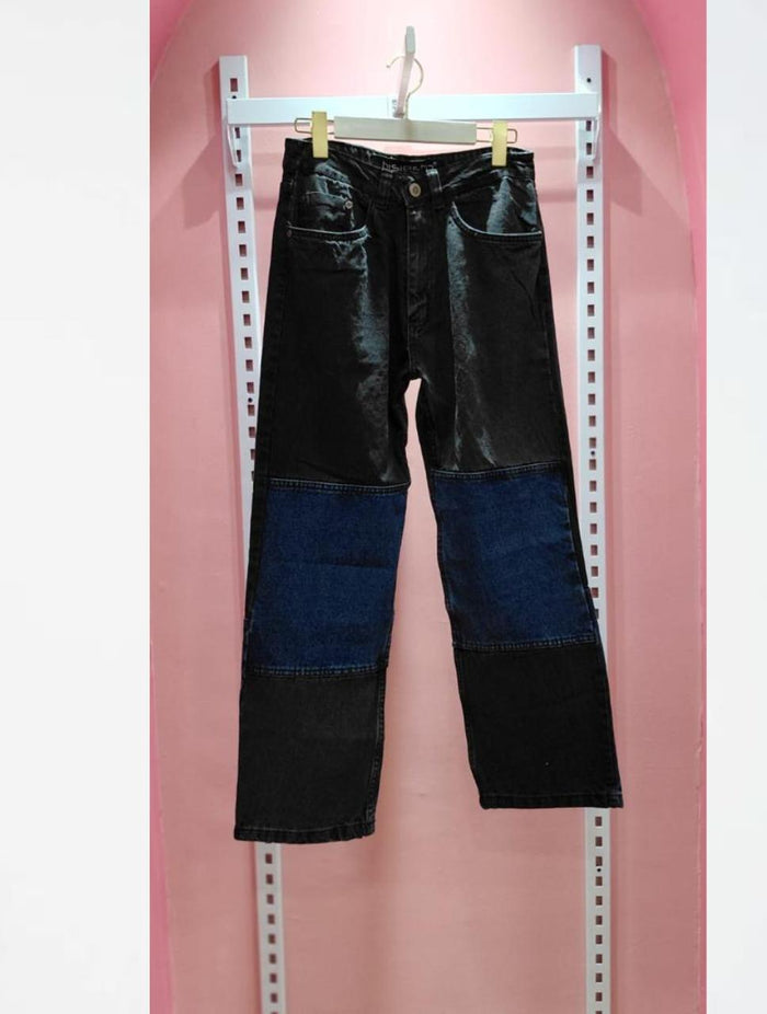 42. Jean negro con azul Floww En Perfecto Estado Artesanal Diseño