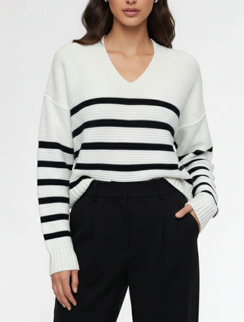 Suéter para Mujer Cuello V - The Maiden