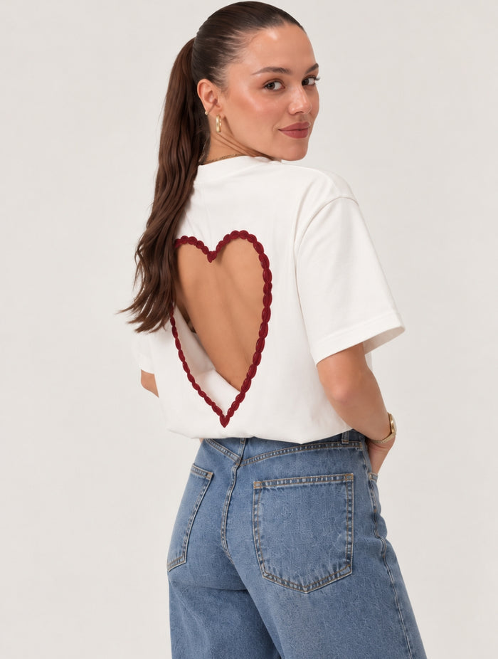 The Charm T-Shirt Camiseta
