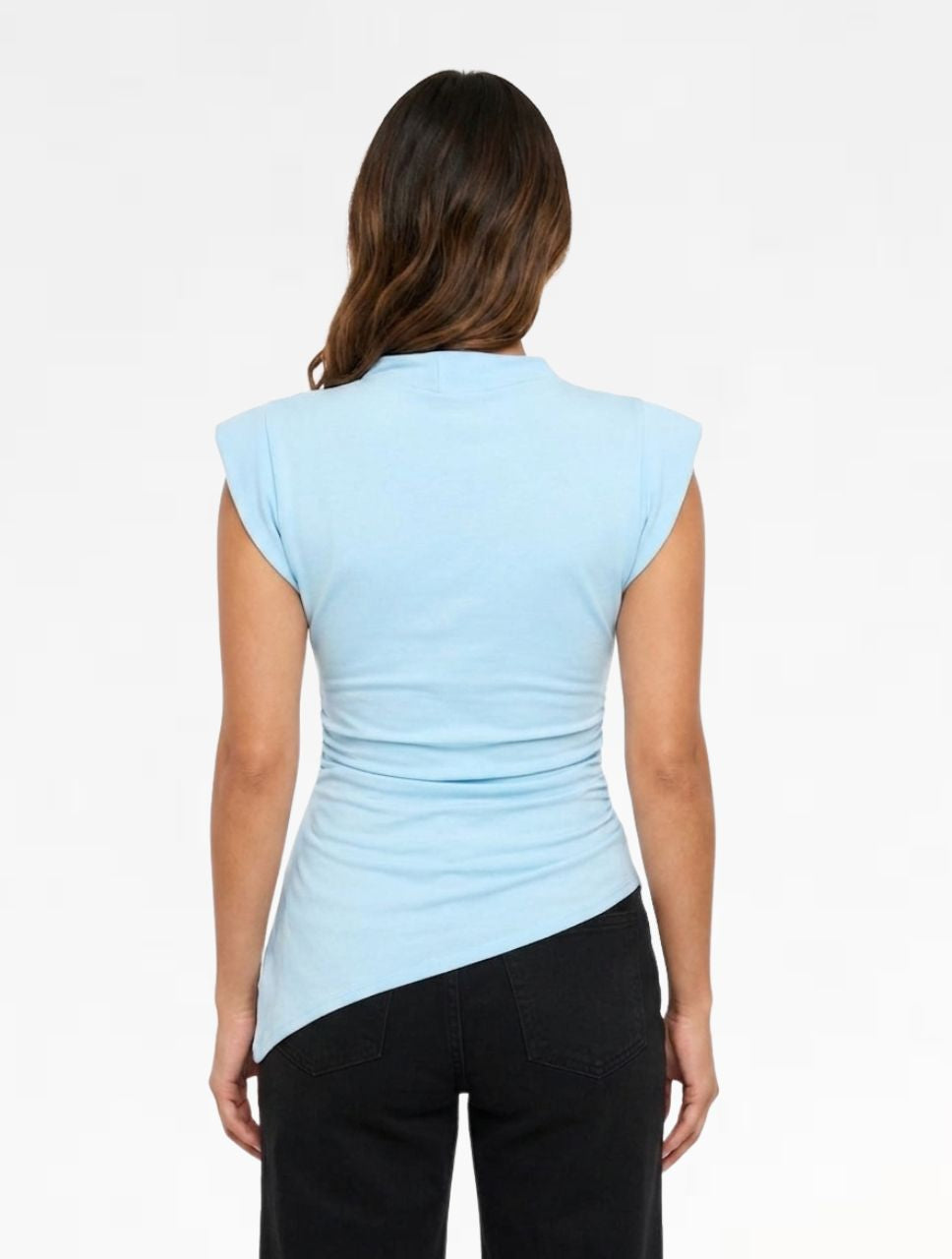 The Aria Blusa
