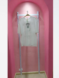 48. Camiseta blanca con estampado calavera Floww En Perfecto Estado Artesanal Diseño