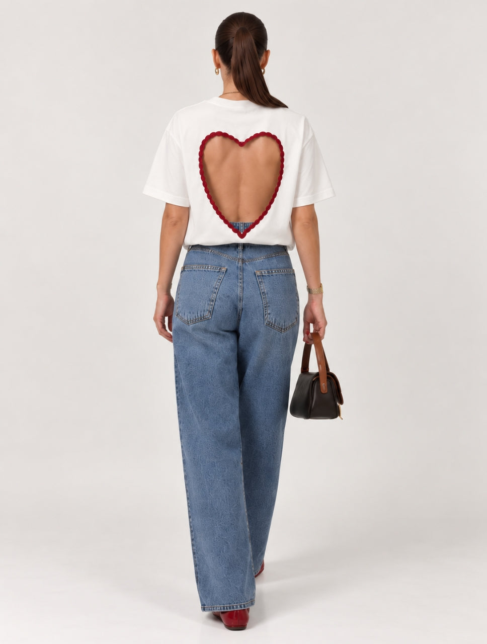 The Charm T-Shirt Camiseta