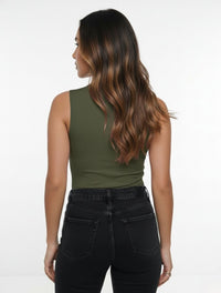 Body Box Para Mujer Cuello Medio The Midnight Elegante Detalle