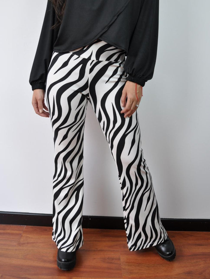 20. Pantalón Zebra Negro / Muestra Molgoa Nuevo Artesanal Diseño