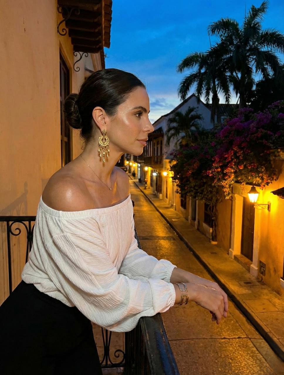 Blusa para Mujer Manga Larga Bombacha  - The Aura