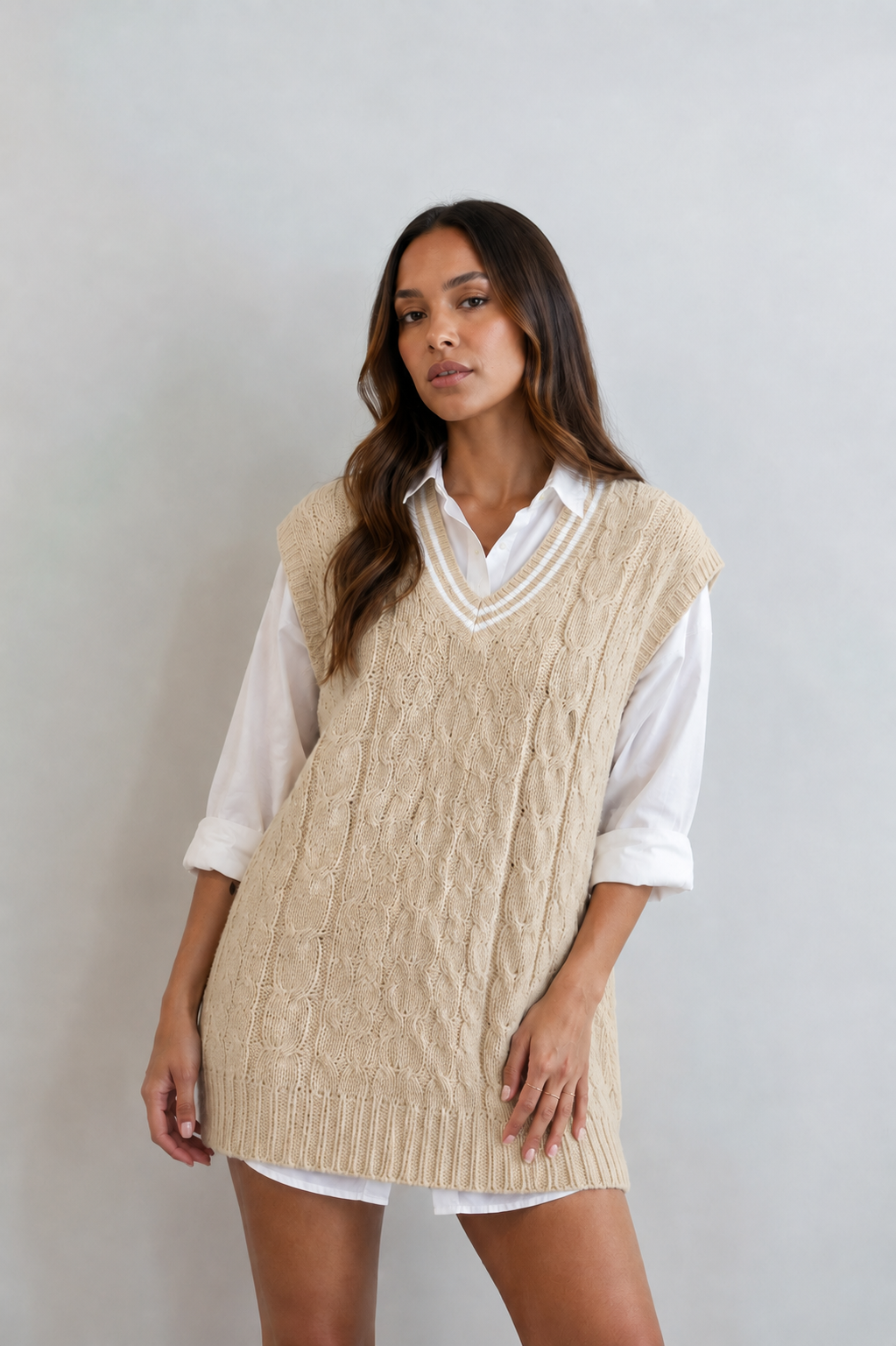 201. Chaleco Largo Camel Talla U Muestra Molgoa Artesanal Diseño