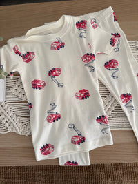 118. 2 Piezas de Patalón y Camiseta Para Bebé Carters en Perfecto Estado Artesanal Diseño