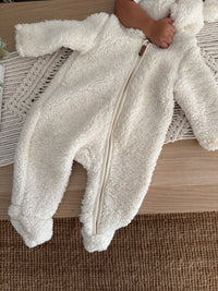 101. Enterizo Para Bebé Marfil Peludo H&M en Perfecto Estado Exclusivo Estilo