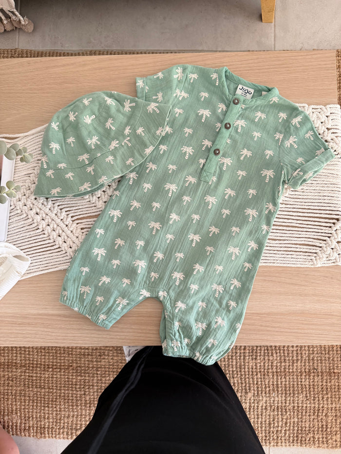 110. 2 Piezas de Enterizo y Gorro Para Bebé JoJo en Perfecto Estado Artesanal Diseño