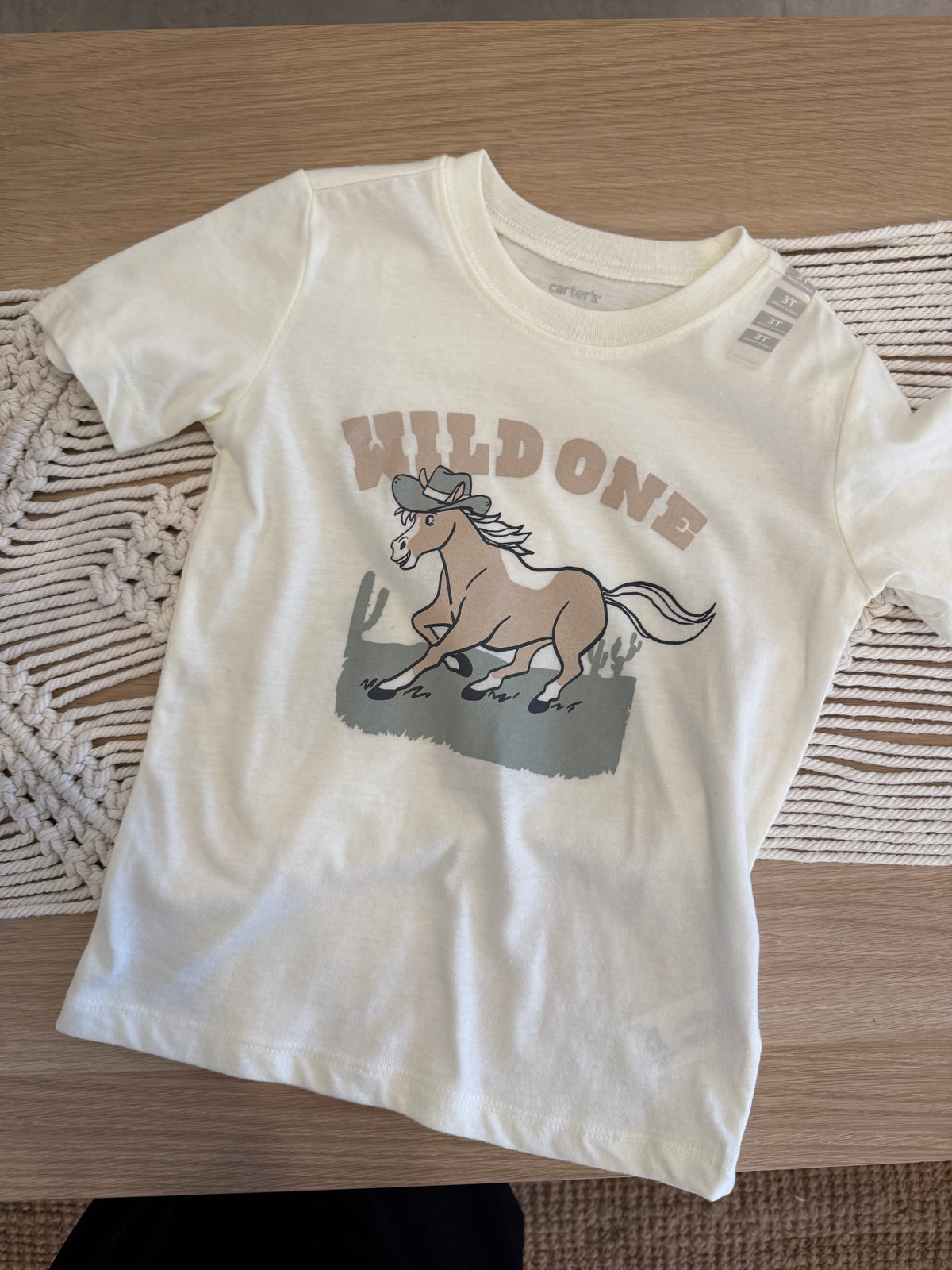 127. 2 Piezas Camisetas Para Bebé Carters/ Oshkosh en Perfecto Estado Exclusivo Estilo