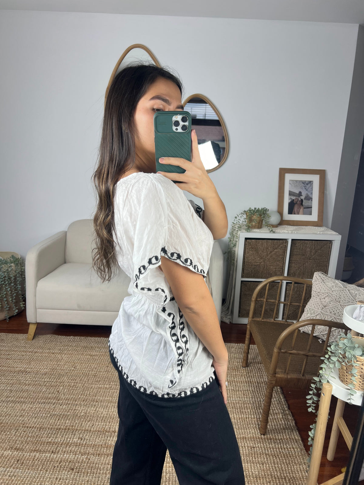 82. Blusa Blanca Interi Perfecto Estado Colombiano Look