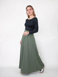 94. Patalón Palazzo Verde / Muestra Molgoa Nuevo