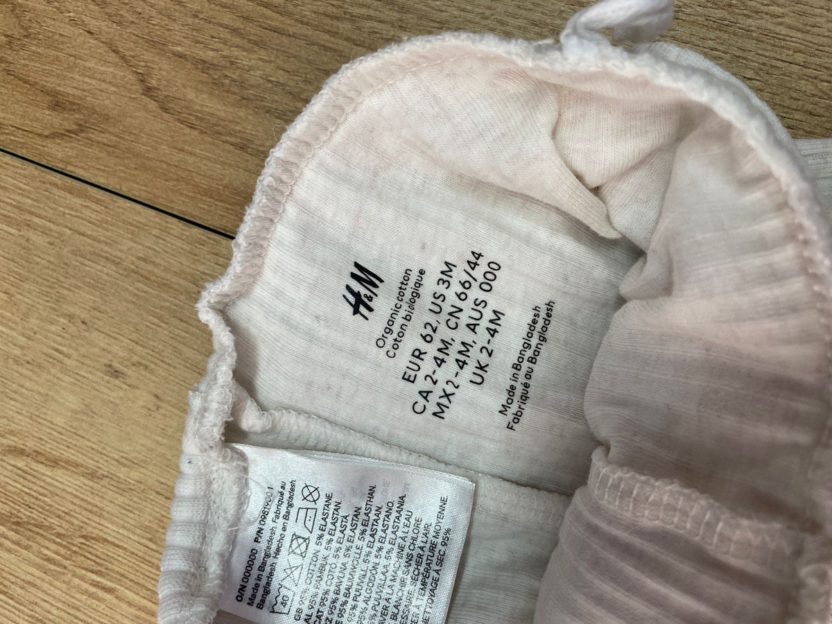225. 2 Pantalones Bebé H&M Perfecto Estado Talla 2 Meses Exclusivo Estilo