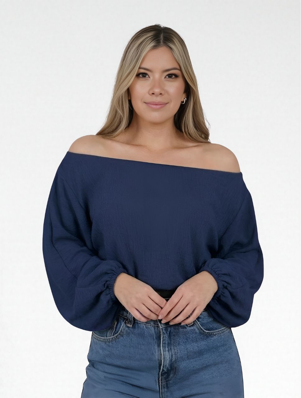The Aura Blusa